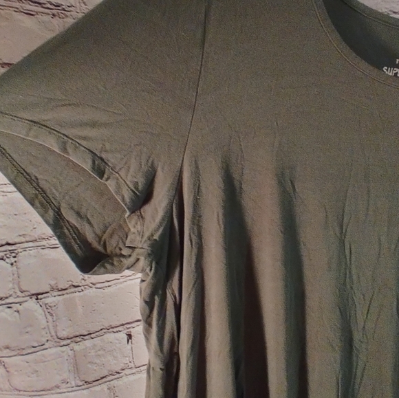 Torrid Super Soft Green Green Flowy Tee Shirt 3X - Picture 6 of 13